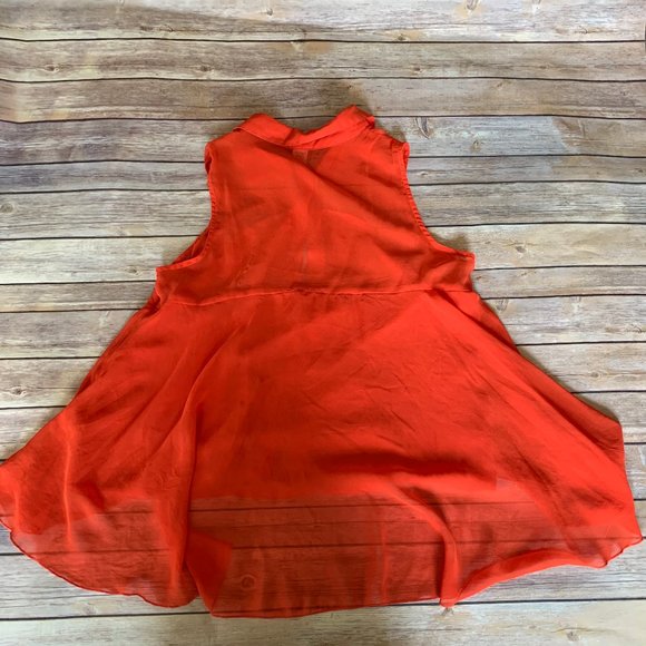 DOTS Hi-Low Blouse - Picture 2 of 4